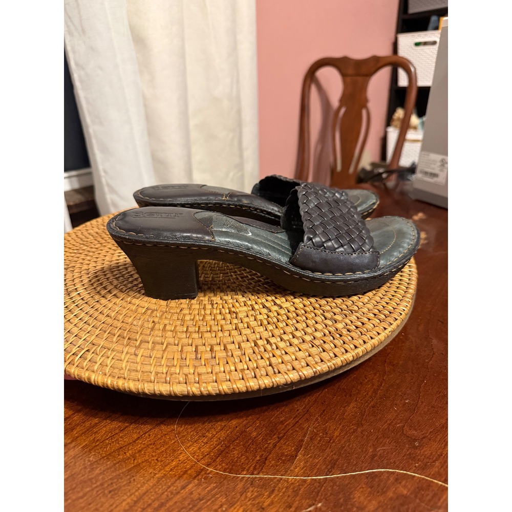Born Womens Woven Leather Slide Sandals Brown Mules Block Heel W31486 Size 9